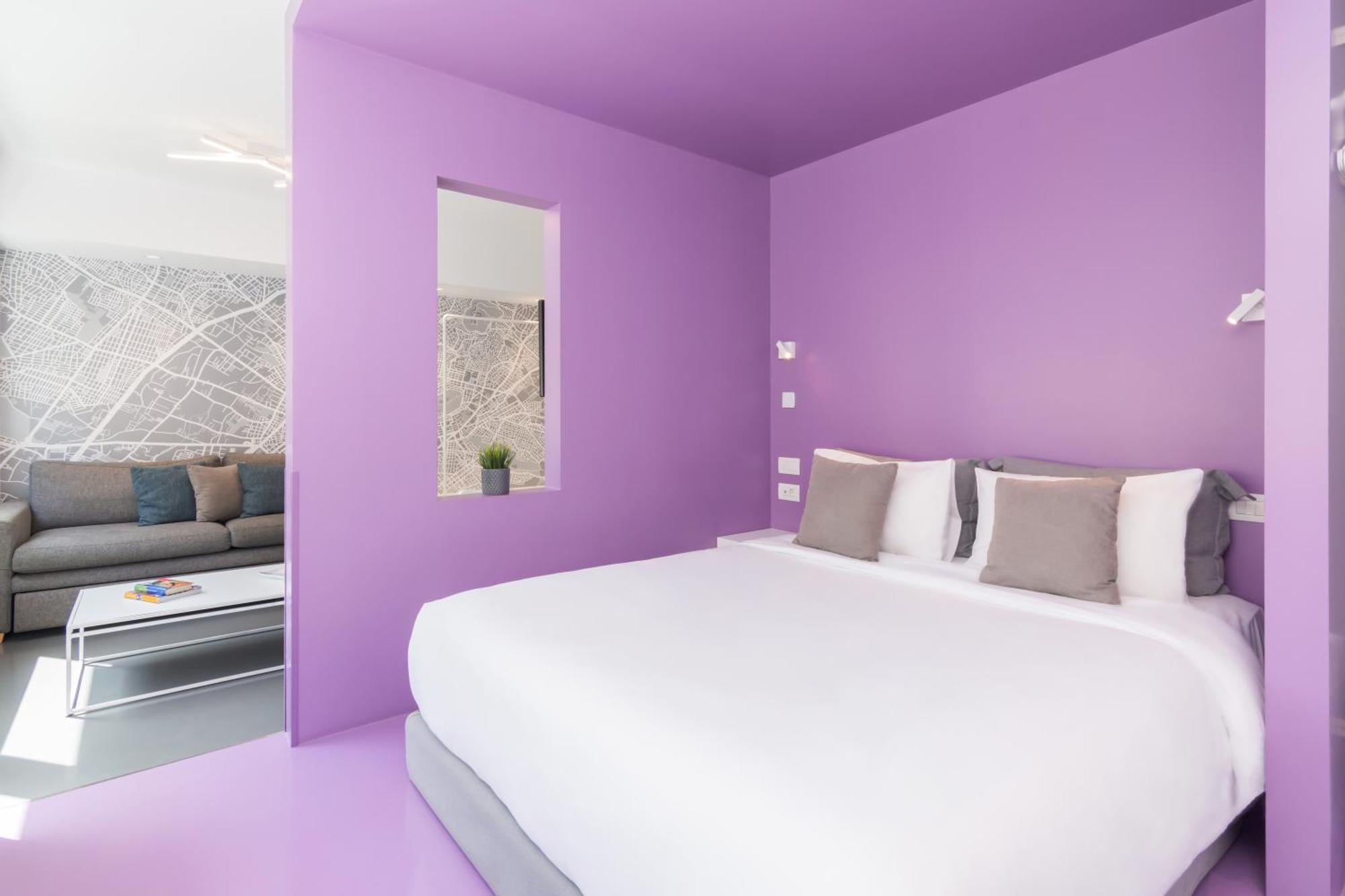Apartment Color Cube