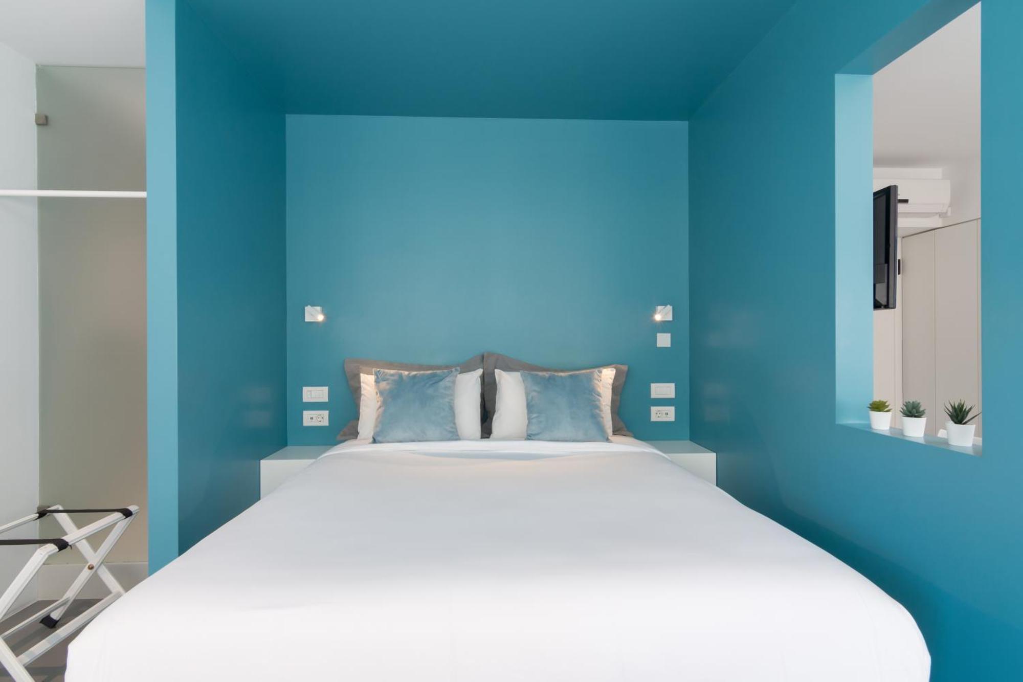 Color Cube Apartment Athens