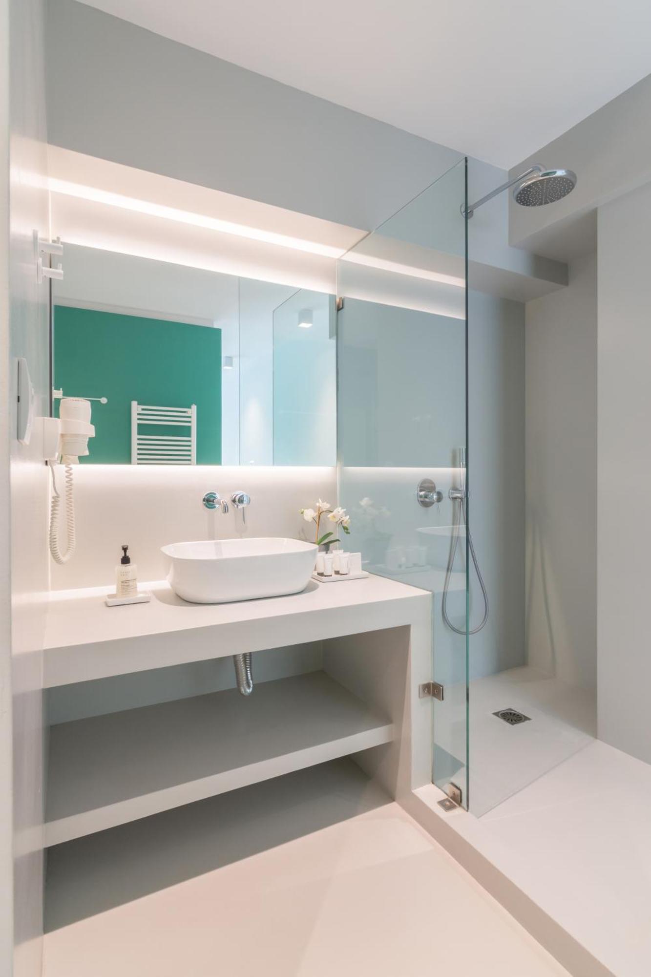 Color Cube Apartment *